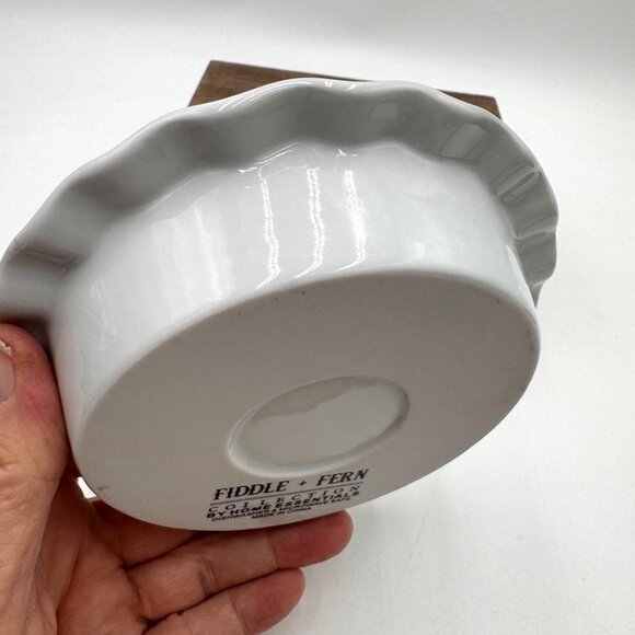 Mini White Ceramic Pie Dish By Fiddle + Fern 5" Diameter Dishwasher & Microwave - Picture 4 of 7